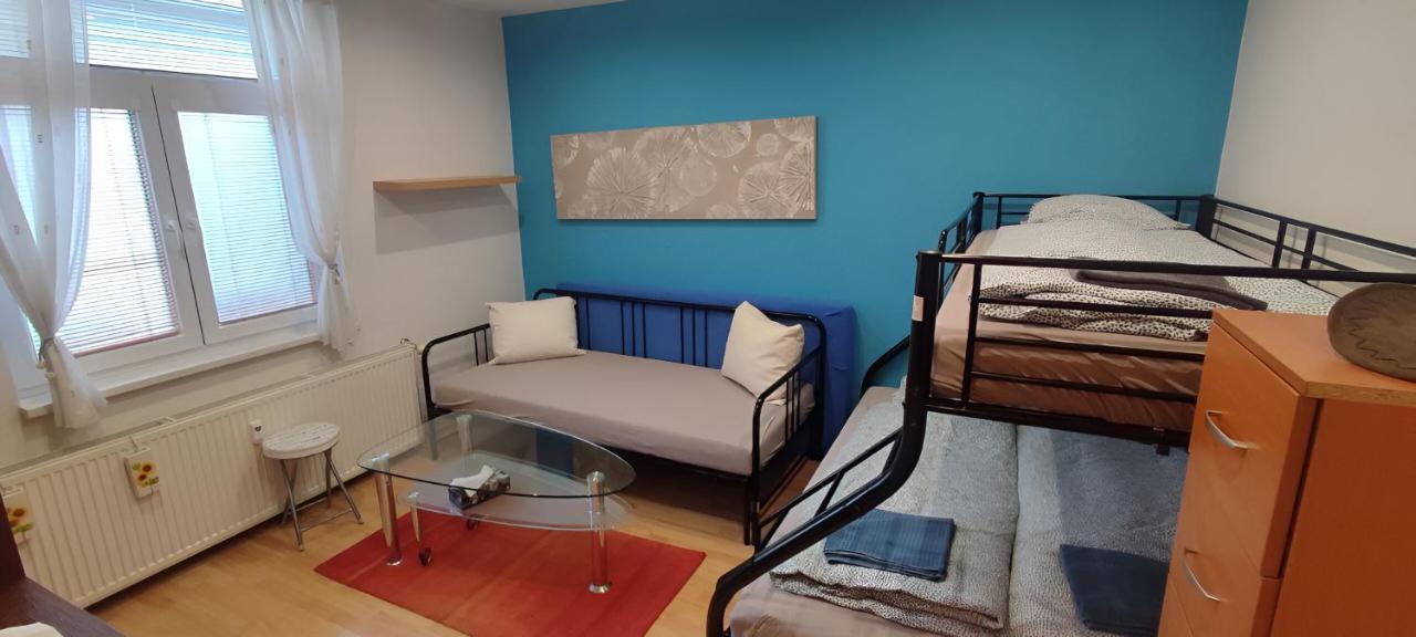 Blue Apartment In City Center, Best Location Bratislava Exteriör bild